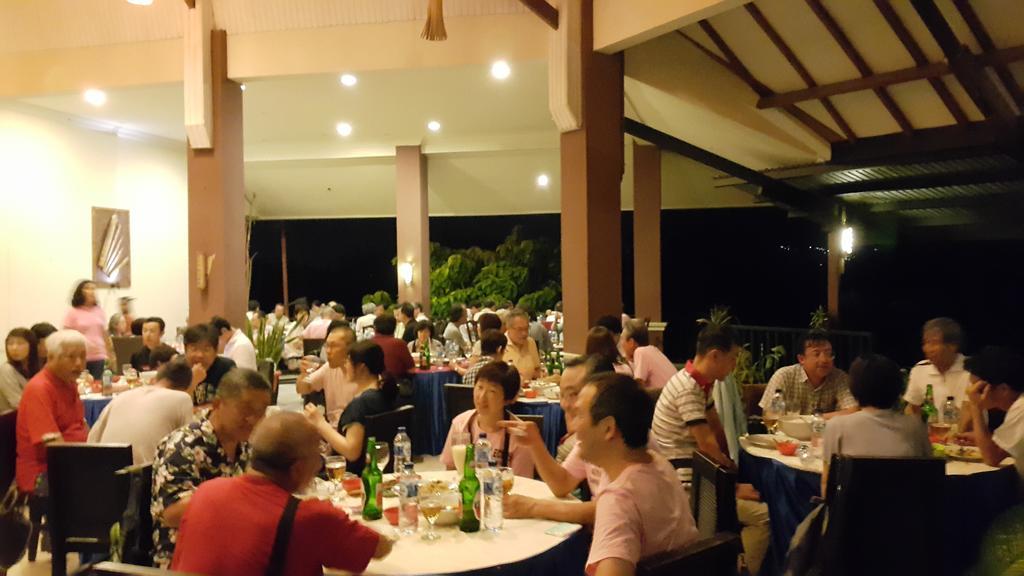 Kampoeng Nelayan Hotel 팔루 외부 사진