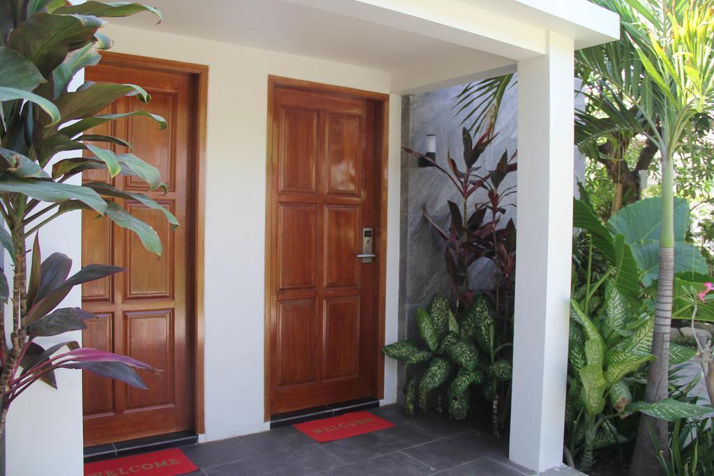 Kampoeng Nelayan Hotel 팔루 외부 사진