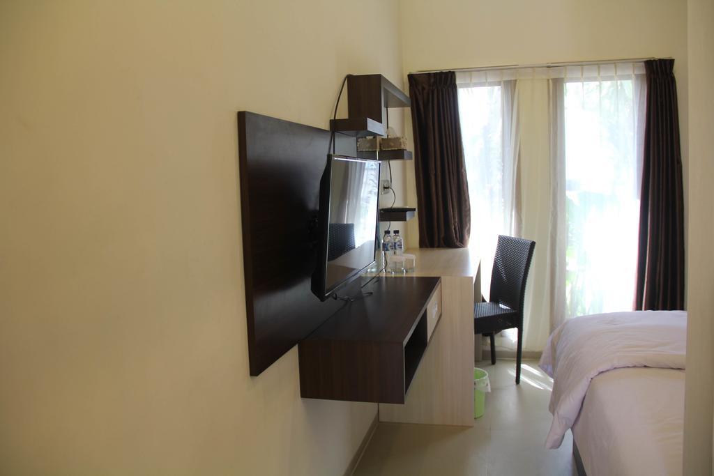 Kampoeng Nelayan Hotel 팔루 외부 사진